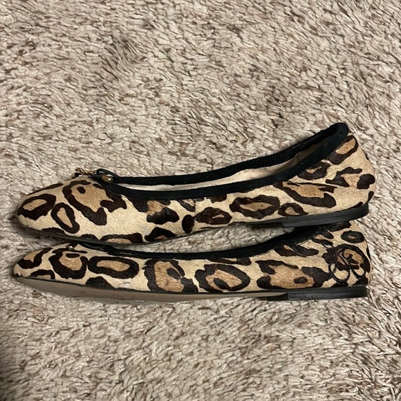 Sam Edelman Cheetah Slip On Ballet Flats - Picture 2 of 7